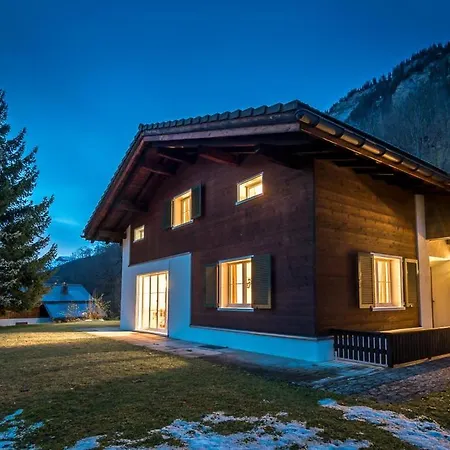 Haus Wick Сasa de vacaciones Klosters